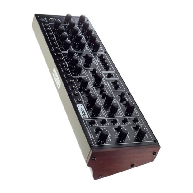 سینتی سایزر بهرینگر Behringer PRO-1 Tabletop Synthesizer
