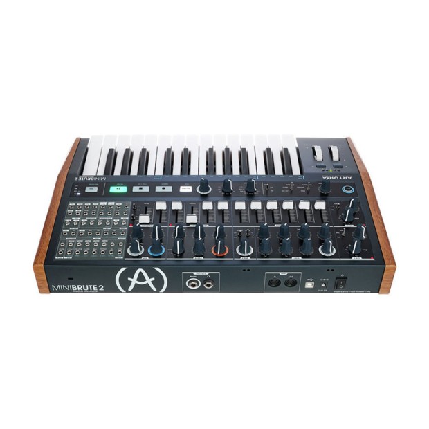 سینتی سایزر آرتوریا Arturia MiniBrute 2