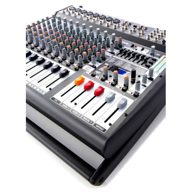 پاور میکسر بهرینگر Behringer PMP4000