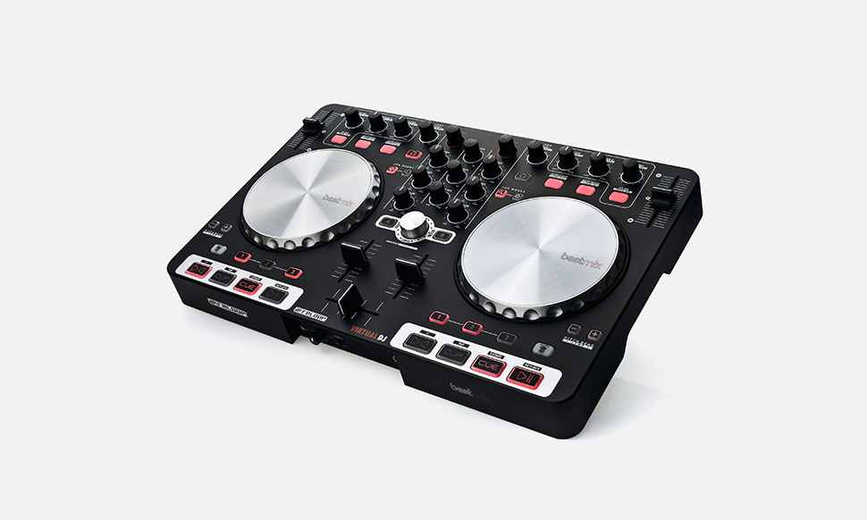 ReLoop BeatMix دی جی کنترلر