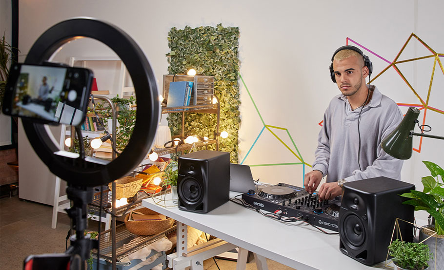 اسپیکر مانیتورینگ Pioneer DM-50D