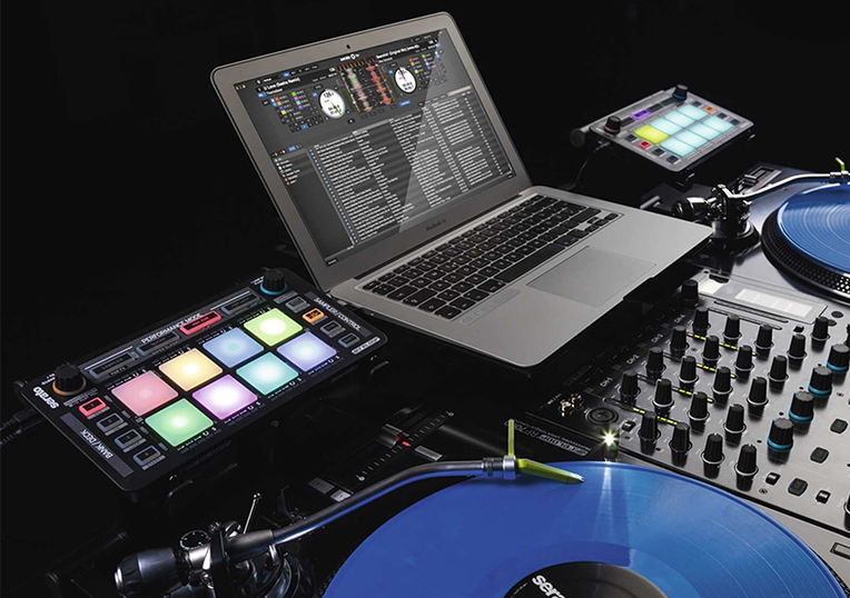 ReLoop Neon دی جی کنترلر