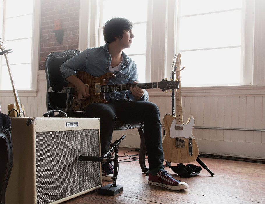 آمپلی فایر گیتار Roland Blues Cube Stage