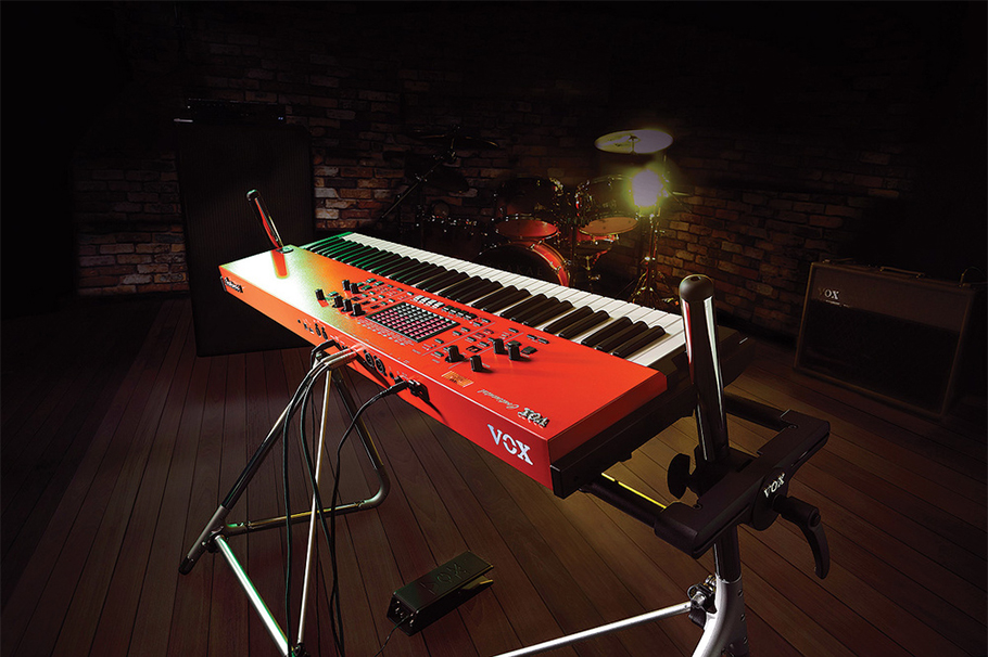 سینتی سایزر Vox Continental 61