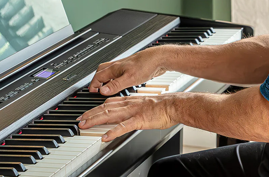 پیانو دیجیتال Yamaha P 525