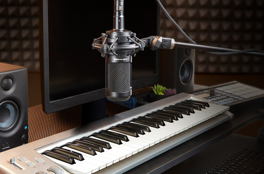 Audio-Technica AT2035 میکروفن