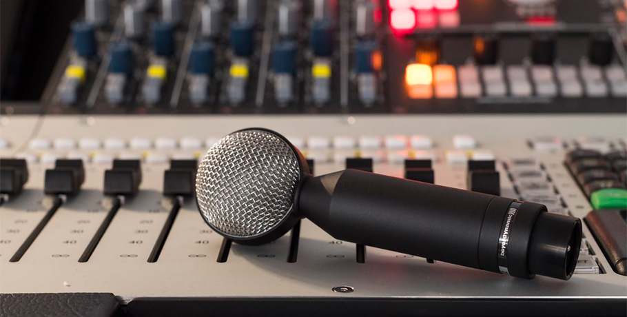 Beyerdynamic M130 میکروفن ریبون