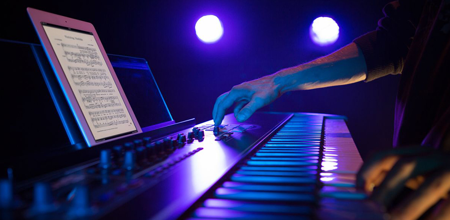 Arturia KeyLab 88 BK میدی کنترلر