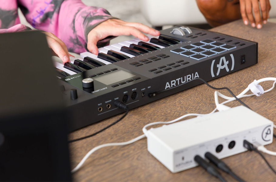 میدی کنترلر Arturia KeyLab 49 Mk3