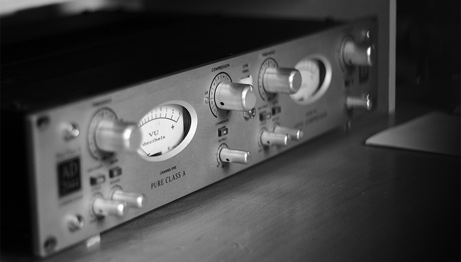 Avalon AD2044 پری آمپ