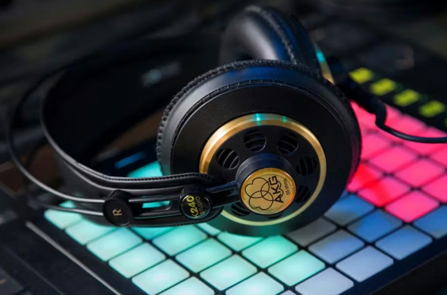 هدفون استودیویی AKG K240 Studio