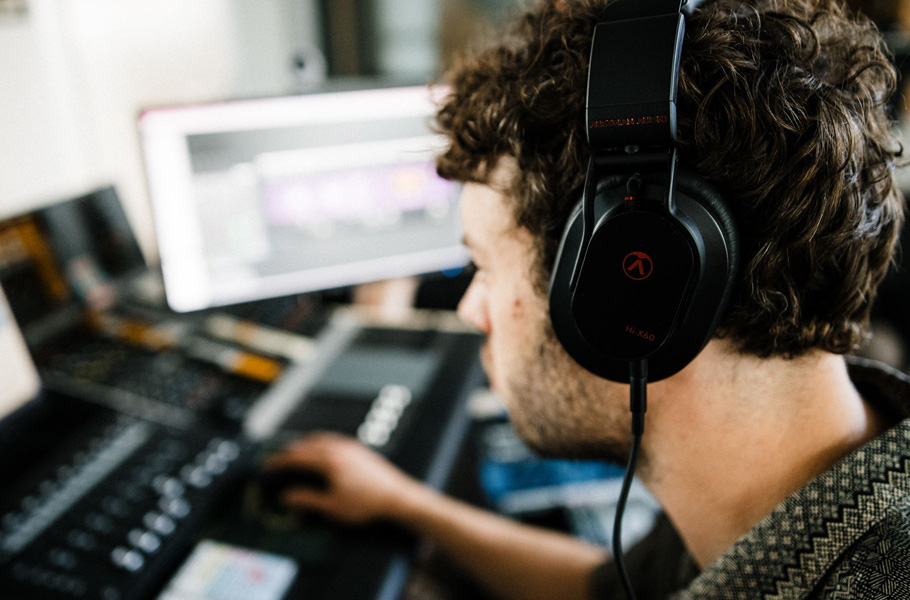 هدفون Austrian Audio Hi X60