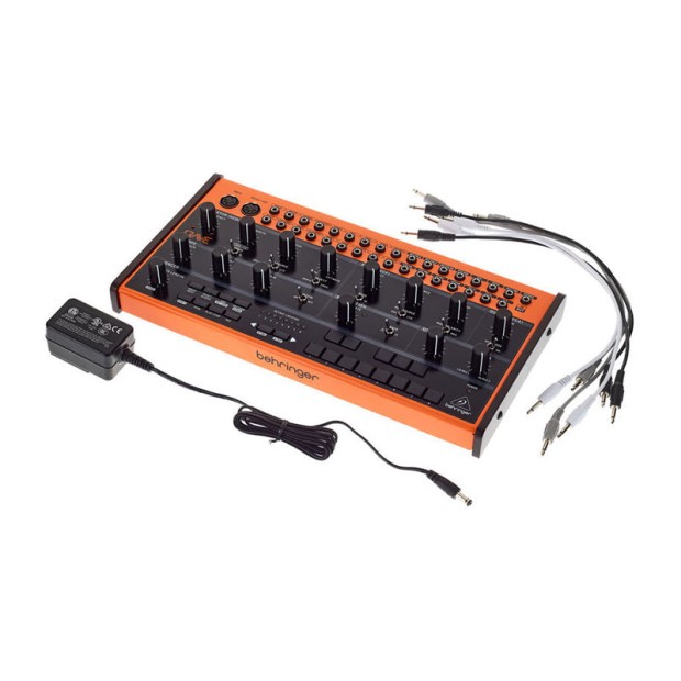 سینتی سایزر بهرینگر Behringer Crave Analog Synthesizer with Sequencer