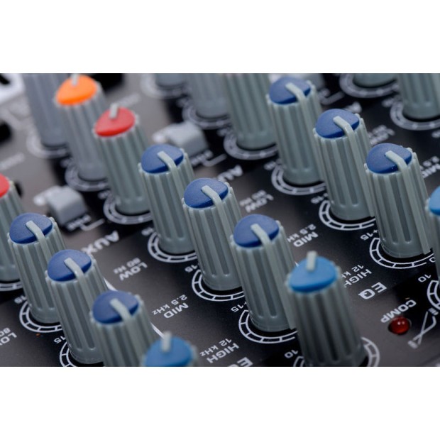 میکسر صدا بهرینگر Behringer Xenyx X1204USB
