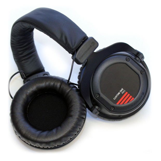 هدفون بیرداینامیک Beyerdynamic Custom One Pro Plus