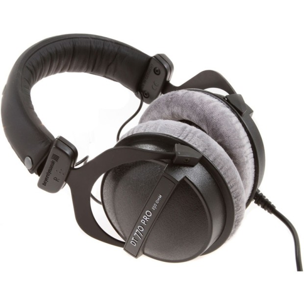 هدفون بیرداینامیک Beyerdynamic DT 770 Pro 250 Ohms + Pads