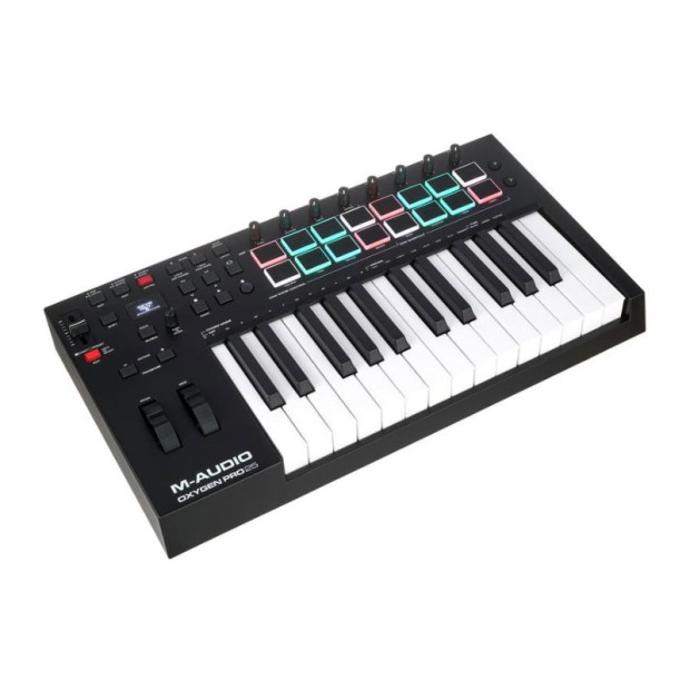 میدی کنترلر ام آدیو M-Audio Oxygen Pro 25
