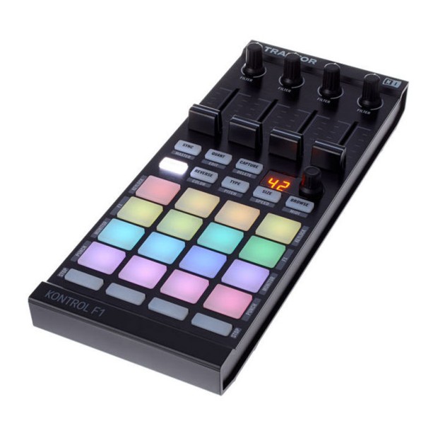 دی جی کنترلر نیتیو اینسترومنتز Native Instruments Traktor Kontrol F1 MK2
