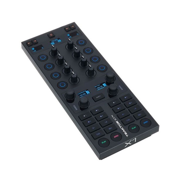 دی جی کنترلر نیتیو اینسترومنتز Native Instruments Traktor Kontrol X1 MK3