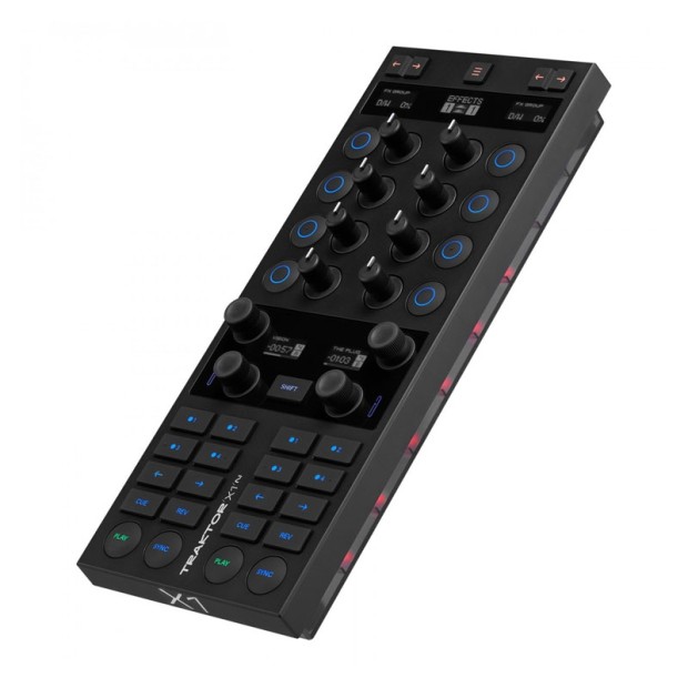 دی جی کنترلر نیتیو اینسترومنتز Native Instruments Traktor Kontrol X1 MK3