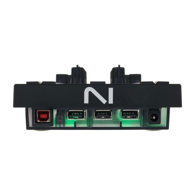 دی جی کنترلر نیتیو اینسترومنتز Native Instruments Traktor Kontrol X1 MK3