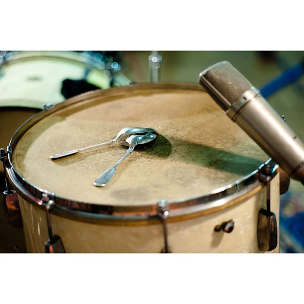 وی اس تی  نیتیو اینسترومنتز Native Instruments Abbey Road Vintage Drummer