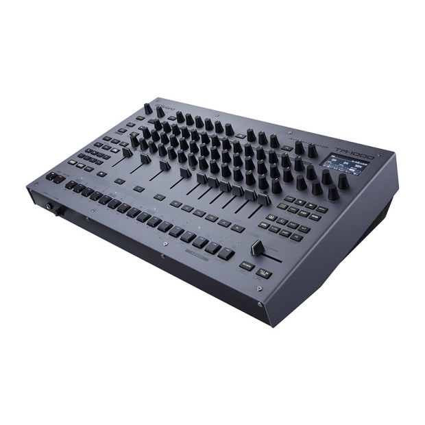سینتی سایزر رولند Roland TR-1000