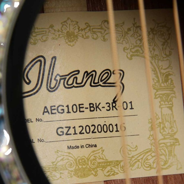 گیتار آکوستیک آیبانز IBANEZ AEG10E BK