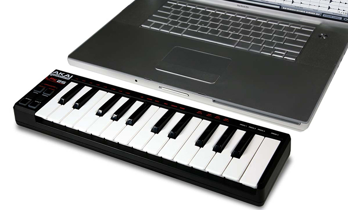 AKAI LPK25 میدی کنترلر