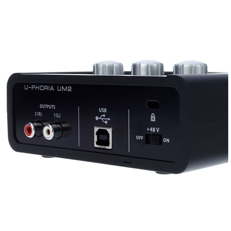 کارت صدا بهرینگر Behringer U-Phoria UM2