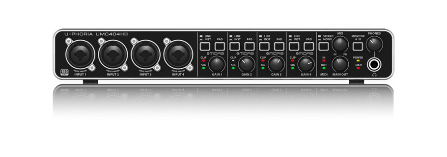 Behringer U-Phoria UMC404HD