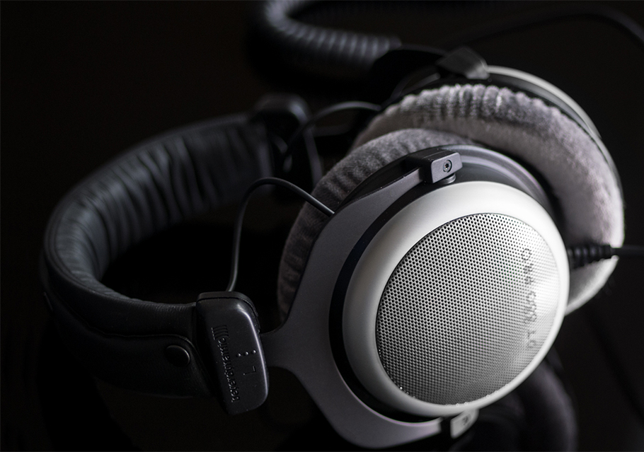 BeyerDynamic DT 880 Pro هدفون