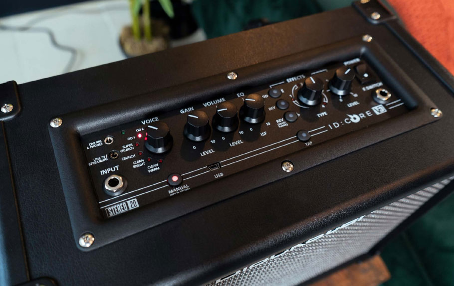 آمپلی فایر گیتار Blackstar ID:Core 20 V3 2x5"-inch, 2 x 10-watt Stereo Combo Amp with Effects