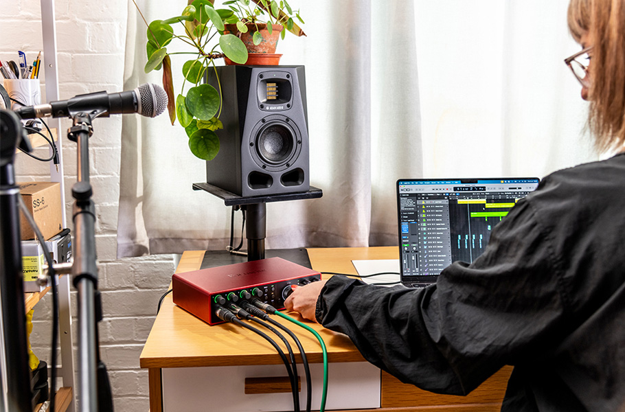 کارت صدا Focusrite Scarlett 18i16 4th Gen
