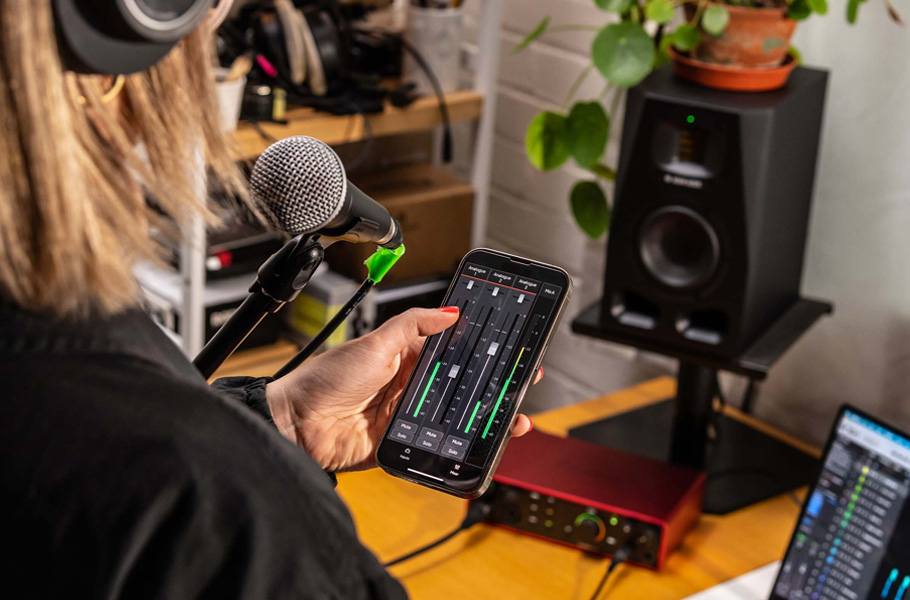 کارت صدا Focusrite Scarlett 18i16 4th Gen