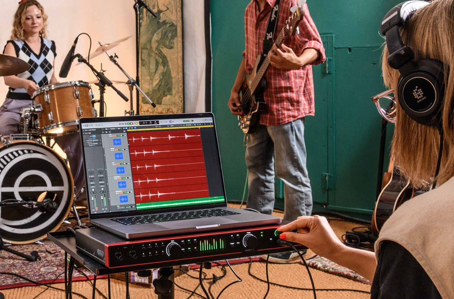 کارت صدا Focusrite Scarlett 18i20 4th Gen
