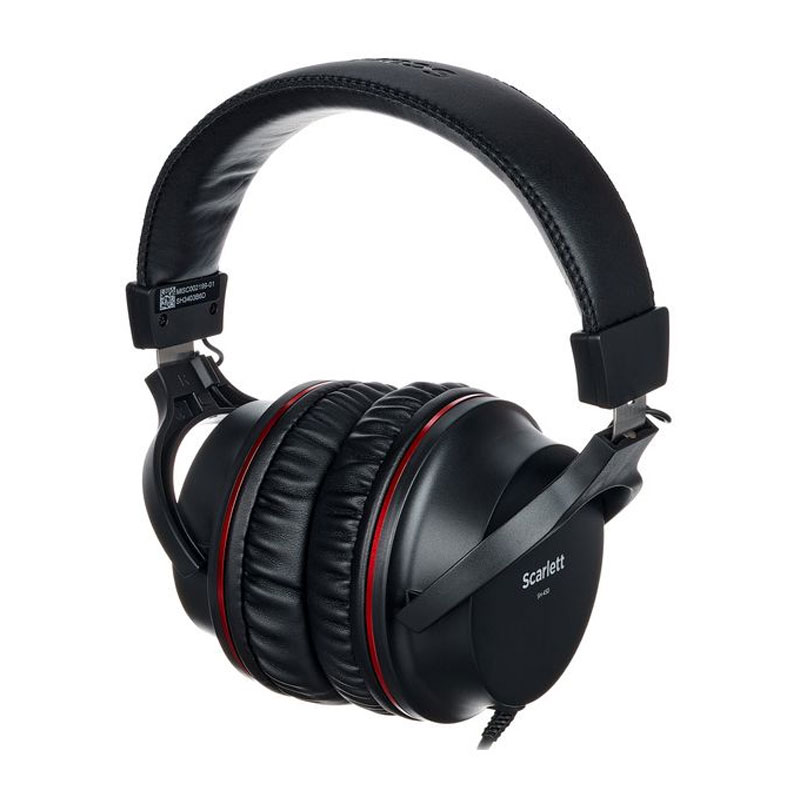 کارت صدا فوکوسرایت Focusrite Scarlett 2i2 Studio 4th Gen