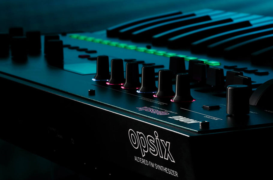 سینتی سایزر KORG Opsix Altered FM