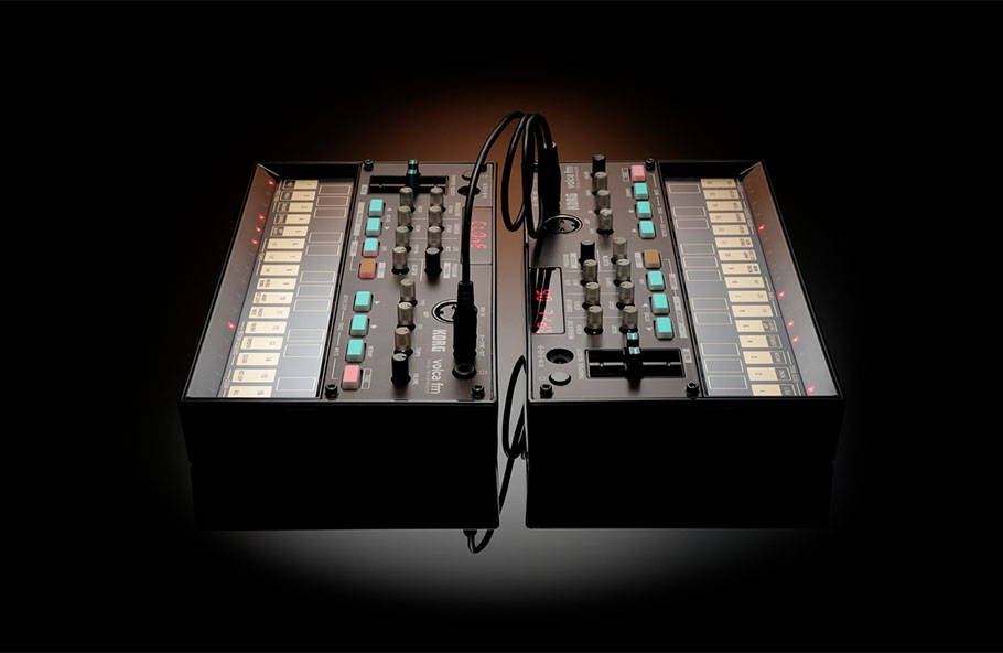 سینتی سایزر Korg Volca FM