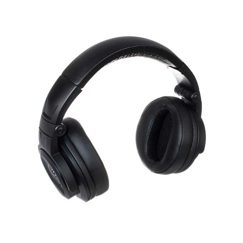  Mackie MC-250