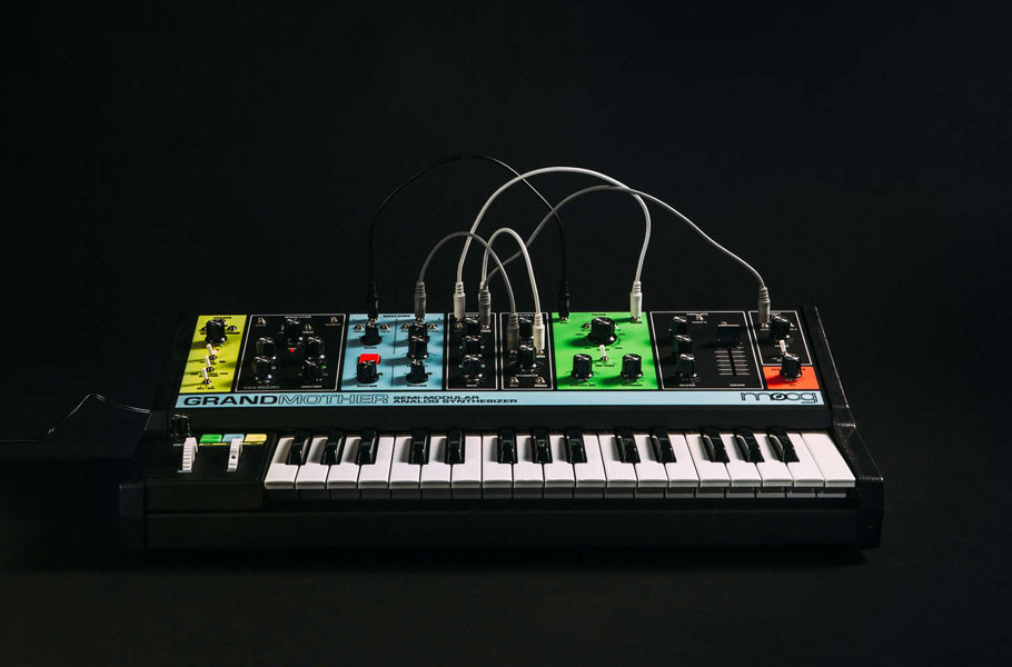 سینتی سایزر Moog Grandmother
