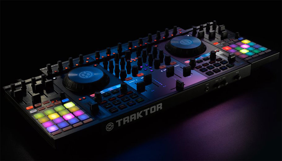 Native Instruments Traktor Kontrol F1 MK2 دی جی کنترلر