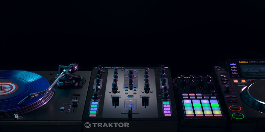 Native Instruments Traktor Kontrol F1 MK2 دی جی کنترلر