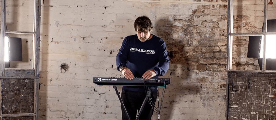 Novation 61SL MkIII میدی کنترلر