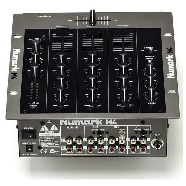 میکسر دی جی نیومارک Numark M4