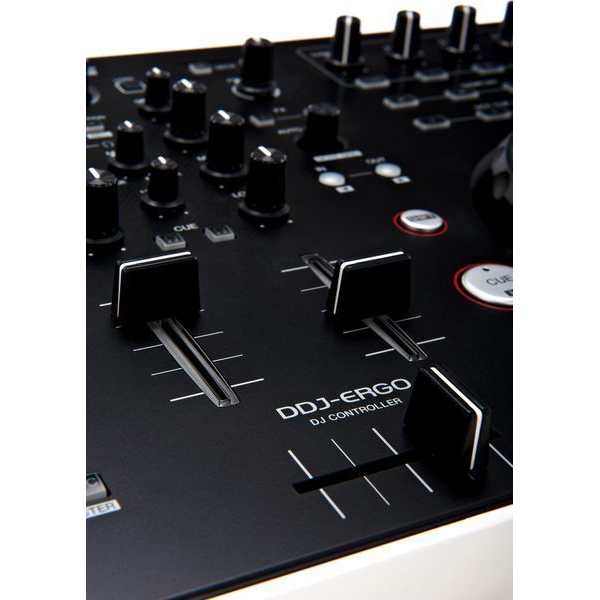 دی جی کنترلر پایونیر Pioneer DDJ ERGO-V