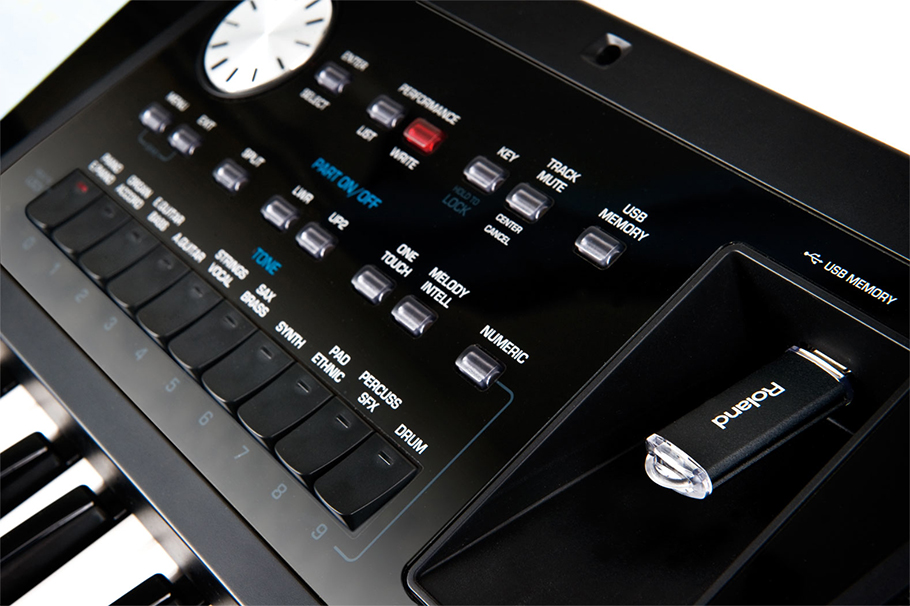 Roland BK-5 61-key ورک استیشن