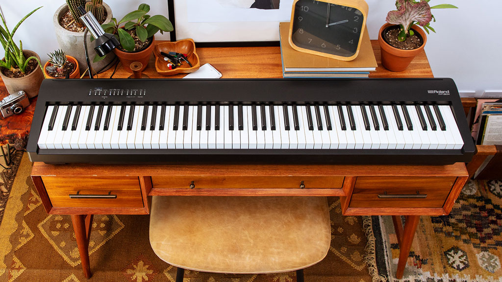 پیانو دیجیتال Roland FP-30X