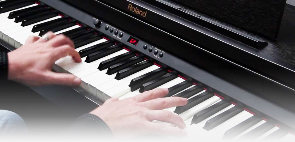 Roland RP-301 پیانو