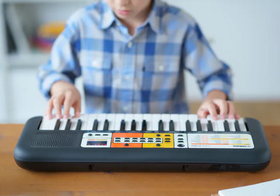 کیبورد آموزشی Yamaha PSS-F30